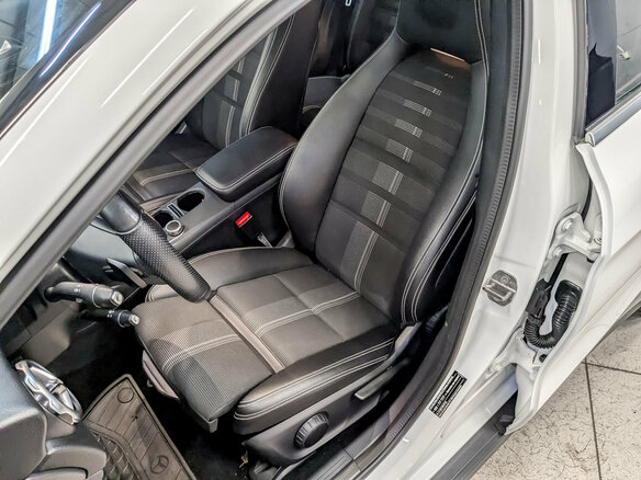 2019 Mercedes-Benz GLA 200 I (X156) Рестайлинг, белый, 2530000 рублей - вид 19
