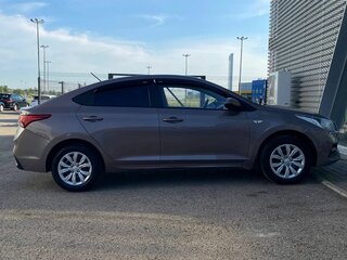 2019 Hyundai Solaris II, коричневый, 1190000 рублей, вид 4