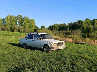2006 Lada (ВАЗ) 2107, белый, 135000 рублей, вид 4