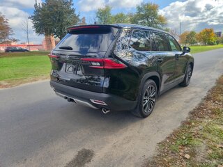 2023 Toyota Grand Highlander, чёрный, 5900000 рублей, вид 4
