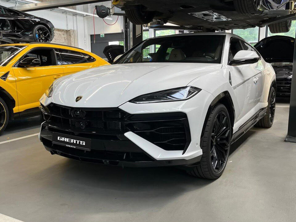 Открыть фотографии: Lamborghini Urus I Рестайлинг