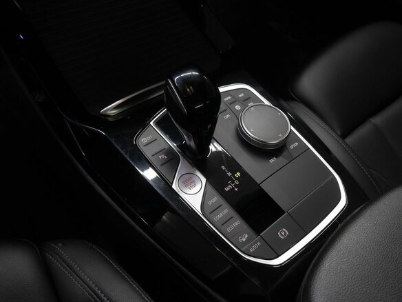 2022 BMW X3 30i xDrive III (G01) Рестайлинг, чёрный, 5150000 рублей - вид 9