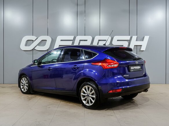2016 Ford Focus III Рестайлинг, синий, 1389000 рублей - вид 1