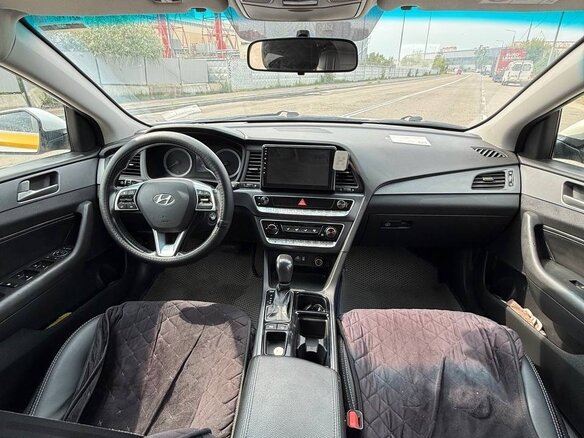 2019 Hyundai Sonata VII (LF) Рестайлинг, белый, 1250000 рублей - вид 4