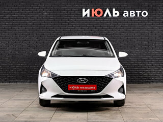 2021 Hyundai Solaris II Рестайлинг, белый, 1570000 рублей, вид 2