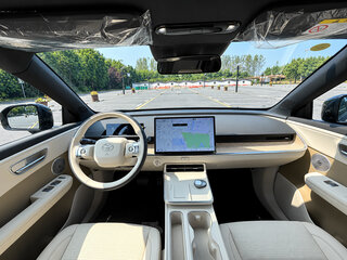 2026 Toyota bZ3X 58.3 kWh, чёрный, 2780911 рублей, вид 4