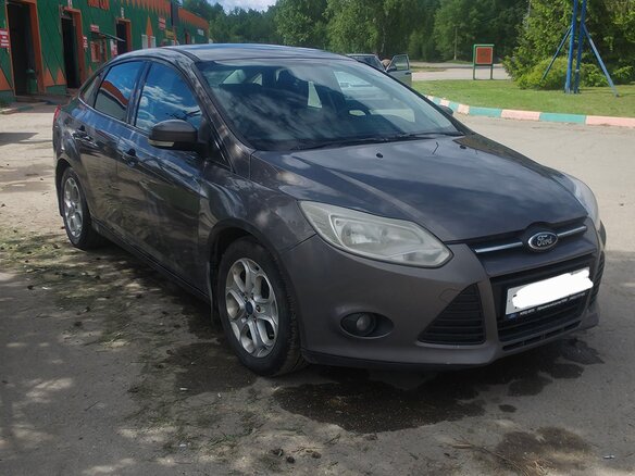 2013 Ford Focus III, коричневый, 650000 рублей