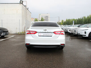 2018 Toyota Camry VIII (XV70), белый, 2293500 рублей, вид 5
