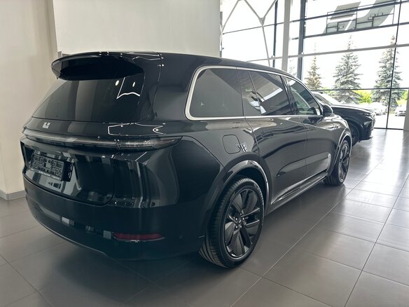 2025 Li Auto (Lixiang) L9 52.3 kWh I Рестайлинг, чёрный - вид 6