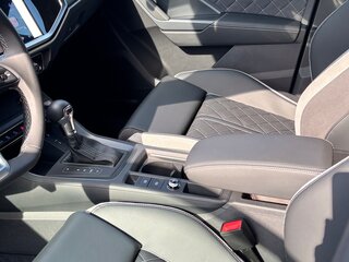 2025 Audi Q3 45 TFSI II (F3), серый, 4900000 рублей, вид 5
