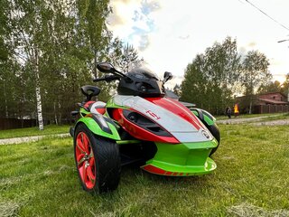 2014 BRP Can-Am Spyder, зелёный, 1245000 рублей, вид 5