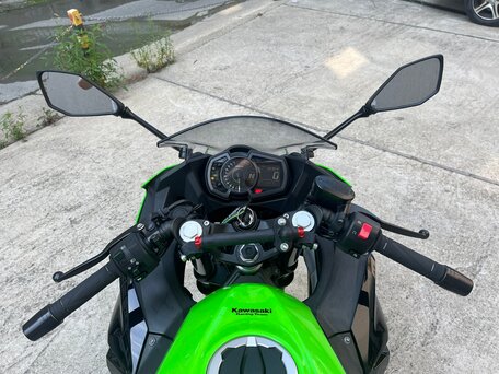 2020 Kawasaki Ninja 400, зелёный, 650000 рублей, вид 3