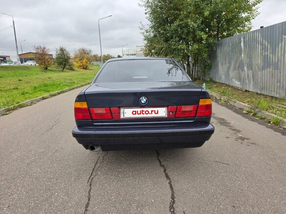 1991 BMW 5 серии 520i III (E34), синий, 520000 рублей - вид 5