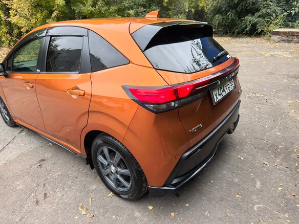 2020 Nissan Note e-Power III, оранжевый, 1700000 рублей - вид 5