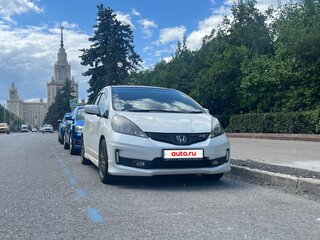 2011 Honda Fit II, пурпурный, 825000 рублей, вид 4