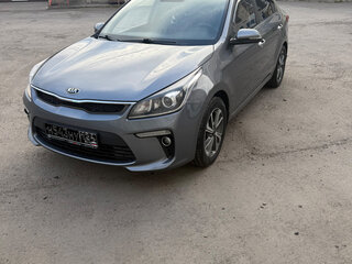 2017 Kia Rio IV, серый, 1450000 рублей, вид 1