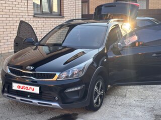 2019 Kia Rio X-Line IV, чёрный, 1850000 рублей, вид 3