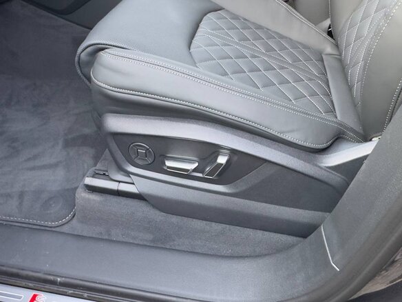2026 Audi Q7 45 TFSI II (4M) Рестайлинг 2, чёрный, 11950000 рублей - вид 14