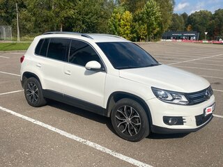 2012 Volkswagen Tiguan I Рестайлинг, белый, 1400000 рублей, вид 3