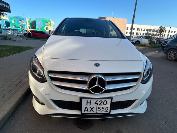 2018 Mercedes-Benz B-Класс 180 II (W246) Рестайлинг, белый, 1800000 рублей - вид 2