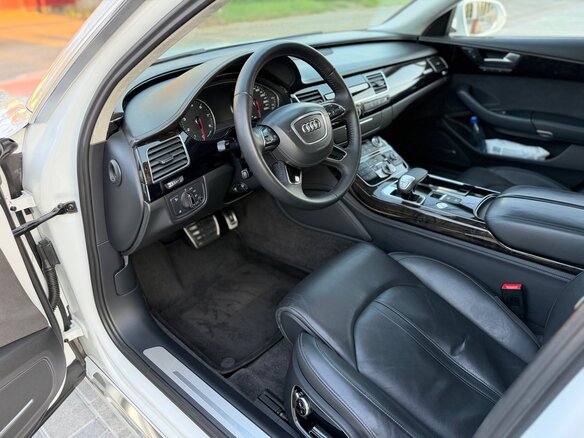 2014 Audi A8 III (D4) Рестайлинг, белый, 2149999 рублей - вид 18
