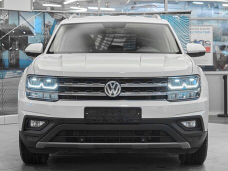 2018 Volkswagen Teramont I, белый, 2549000 рублей, вид 2