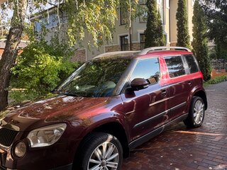 2010 Skoda Yeti I, пурпурный, 575000 рублей, вид 1