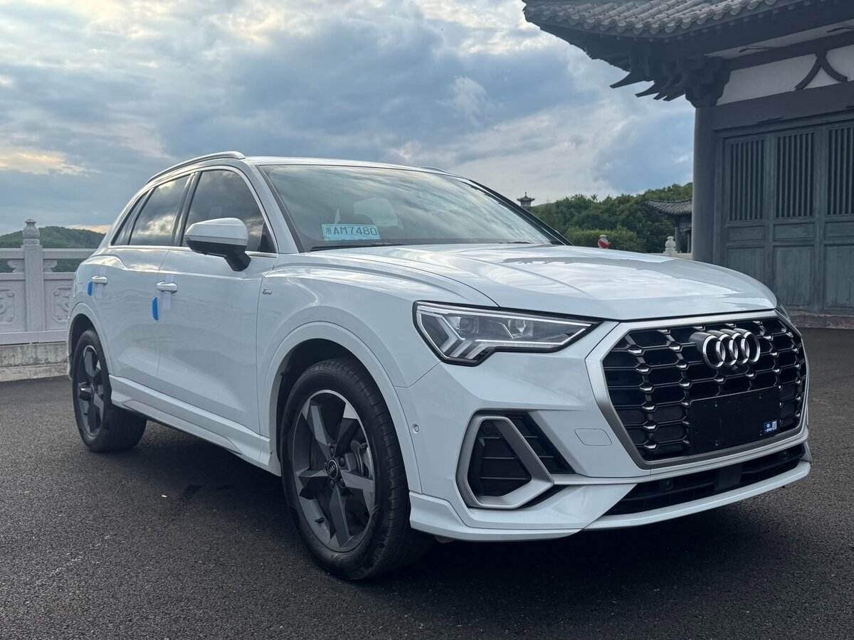 Открыть фотографии: Audi Q3 II (F3)