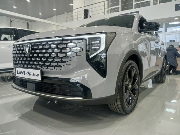2026 Changan UNI-S I Рестайлинг, серый, 3249900 рублей - вид 5