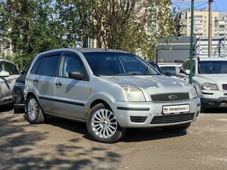 2004 Ford Fusion I, серебристый, 180900 рублей, вид 3