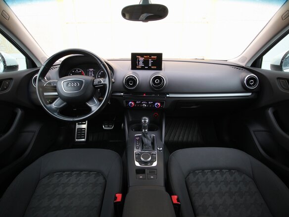 2014 Audi A3 III (8V), белый, 1095000 рублей - вид 9