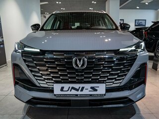 2025 Changan UNI-S I, серый, 3179900 рублей, вид 2