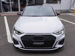 2022 Audi A3 Sportback 30 TFSI IV (8Y), белый, 1590000 рублей, вид 3