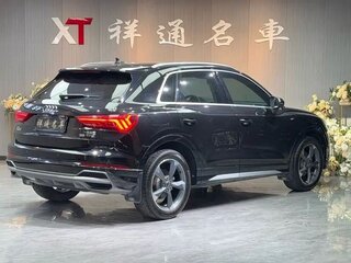 2022 Audi Q3 35 TFSI II (F3), чёрный, 1980005 рублей, вид 4