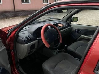 2004 Renault Symbol I Рестайлинг, красный, 100000 рублей, вид 5