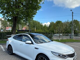 2018 Kia Optima IV Рестайлинг, белый, 1980000 рублей, вид 5