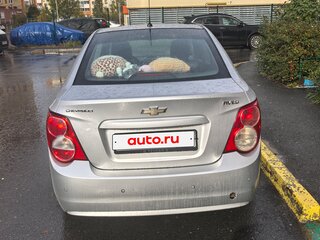 2012 Chevrolet Aveo II, серебристый, 600000 рублей, вид 4
