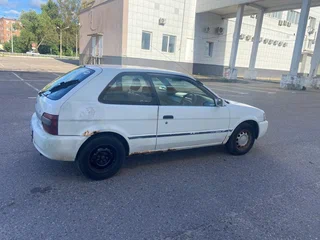 1997 Toyota Corolla II V (L50), белый, 160000 рублей, вид 3
