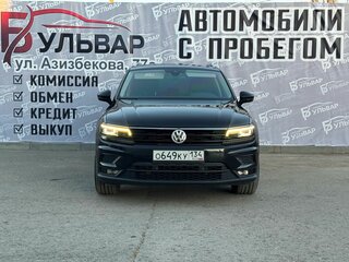2020 Volkswagen Tiguan II, чёрный, 3250000 рублей, вид 2