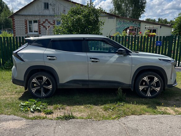 2023 Geely Boyue Cool, зелёный - вид 6