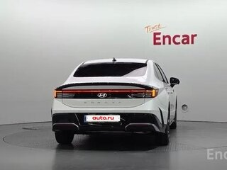 2025 Hyundai Sonata VIII (DN8) Рестайлинг, белый, 3170000 рублей, вид 3