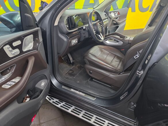 2020 Mercedes-Benz GLS 400 d II (X167), серый, 7500000 рублей - вид 12
