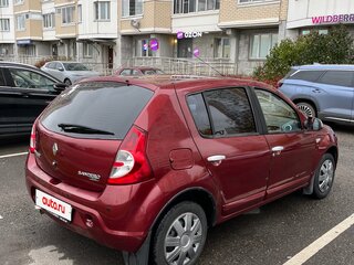 2011 Renault Sandero I, красный, 450000 рублей, вид 4