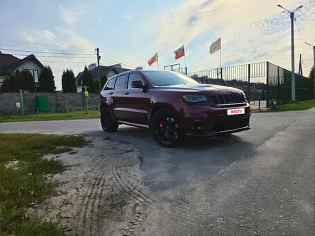 2021 Jeep Grand Cherokee SRT IV (WK2) Рестайлинг, красный, 9500000 рублей, вид 4
