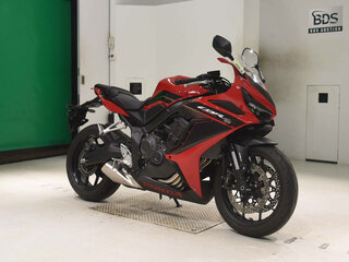 2024 Honda CBR 650R, красный, 1090000 рублей, вид 3
