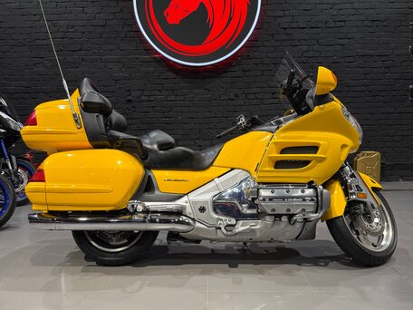 2001 Honda GL 1800 Gold Wing, жёлтый, 815000 рублей, вид 3