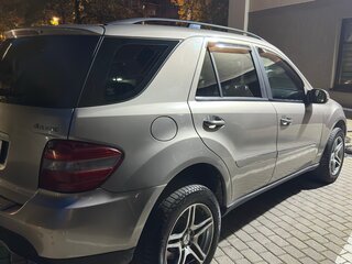 2007 Mercedes-Benz M-Класс 350 II (W164), серебристый, 1199000 рублей, вид 4