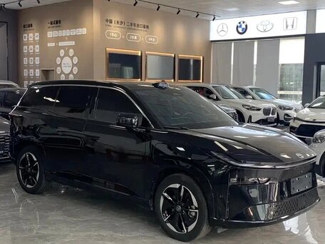2026 Toyota bZ3X 58.3 kWh, чёрный, 2700000 рублей, вид 3