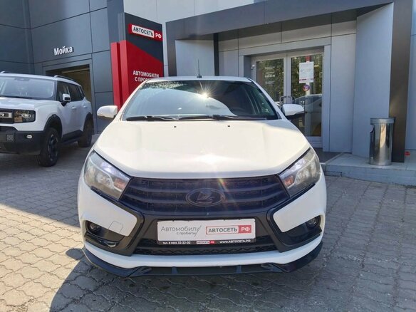 2021 Lada (ВАЗ) Vesta I, белый - вид 1