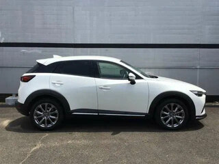 2023 Mazda CX-3 I Рестайлинг, белый, 1430000 рублей, вид 4